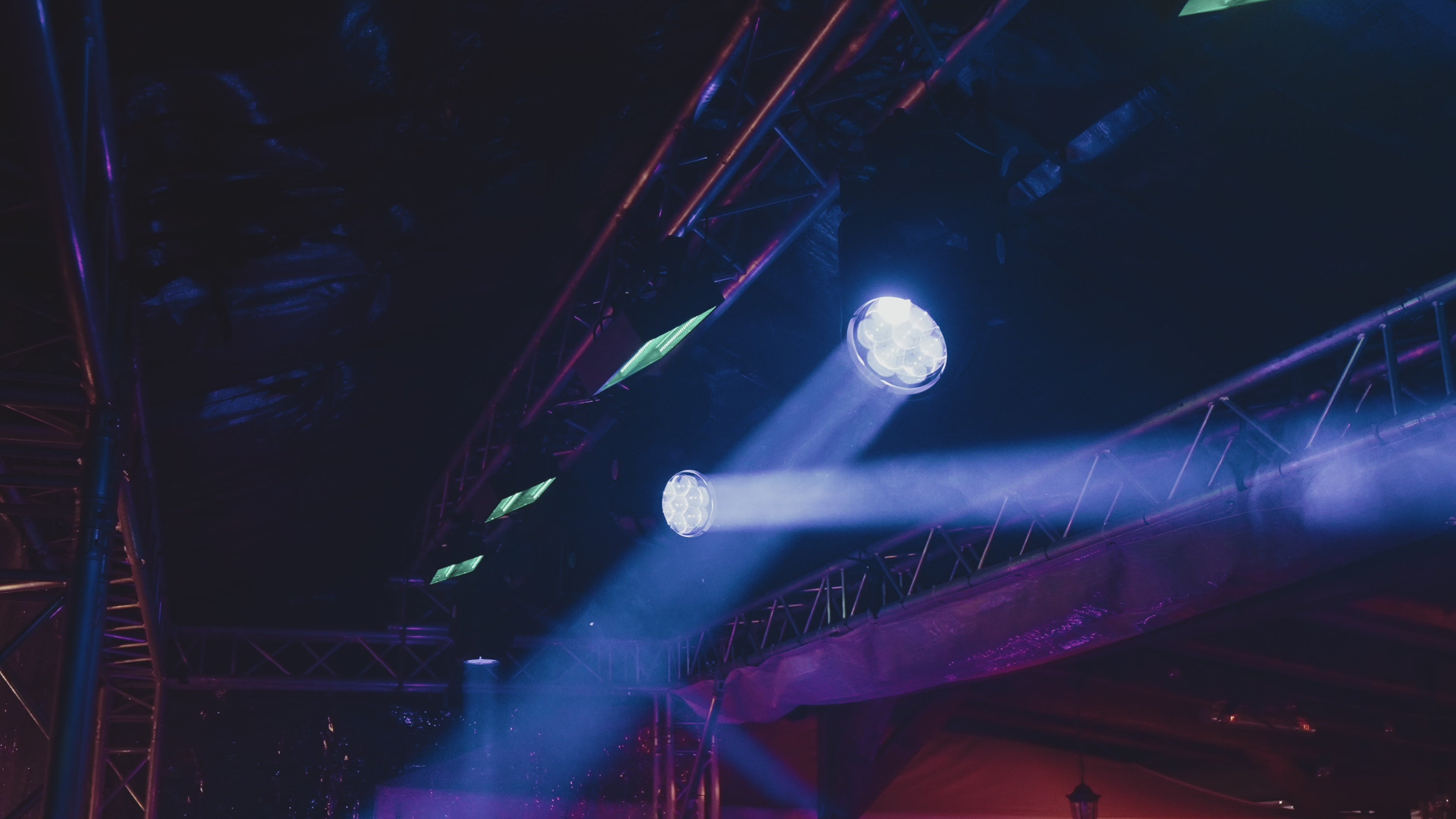 SILVESTERSAUSE w/ K-PAUL, PATRICK HANINGER & Friends